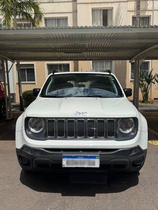 JEEP RENEGADE 1.8 16V FLEX STD 4P AUTOMÁTICO JEEP RENEGADE 1.8 16V FLEX STD 4P AUTOMÁTICO